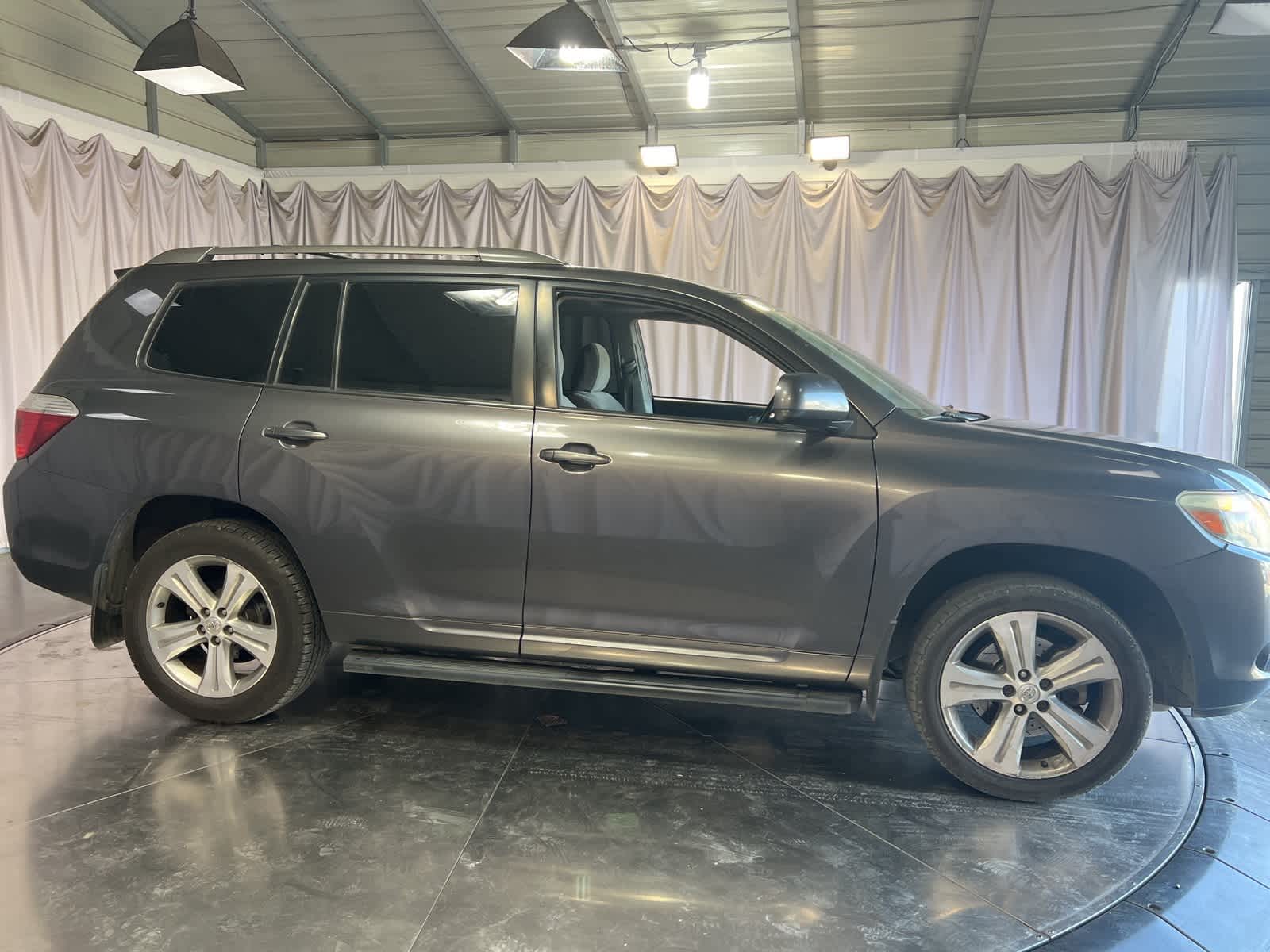 Thumbnail: 2008 Toyota Highlander - 8
