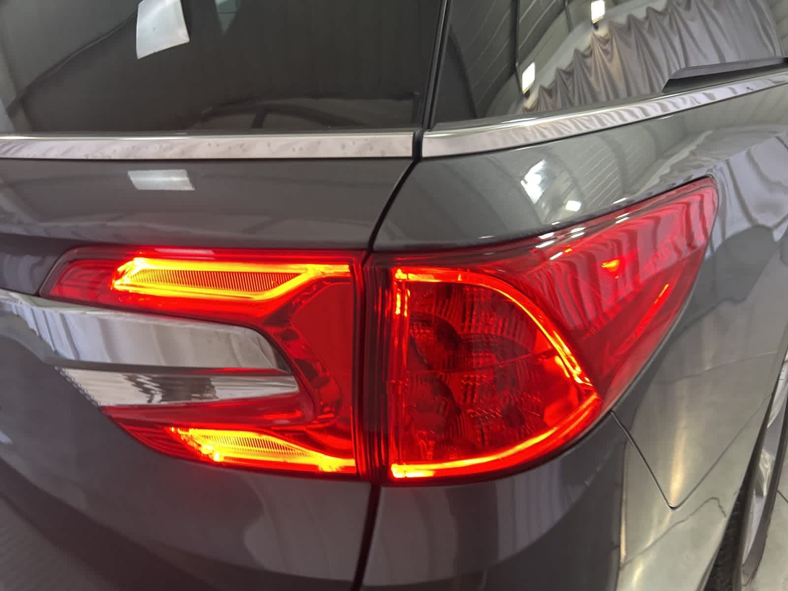 Thumbnail: 2020 Honda Odyssey - 9