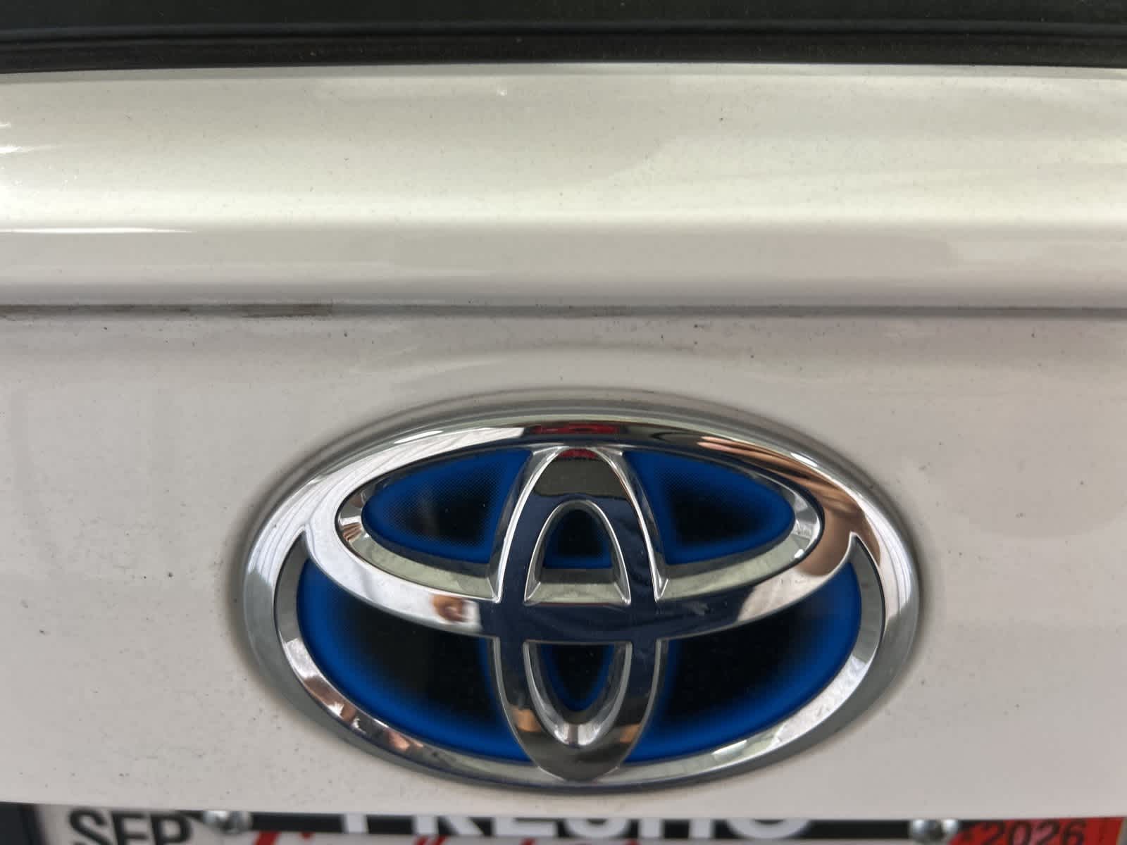 Thumbnail: 2022 Toyota RAV4 - 11