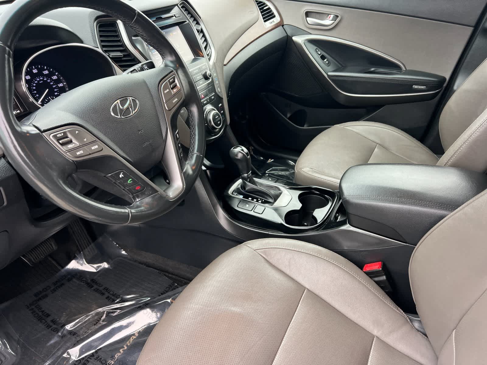 Thumbnail: 2019 Hyundai Santa Fe - 11