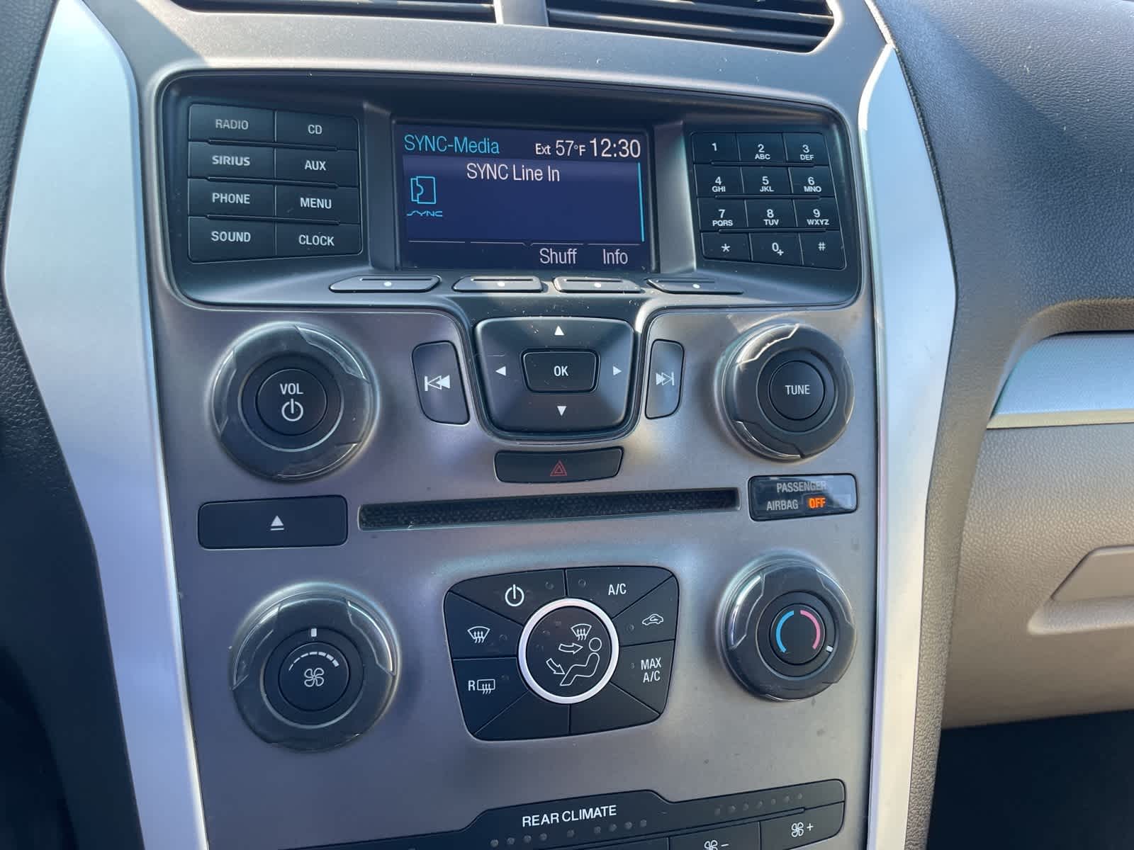 Thumbnail: 2013 Ford Explorer - 30