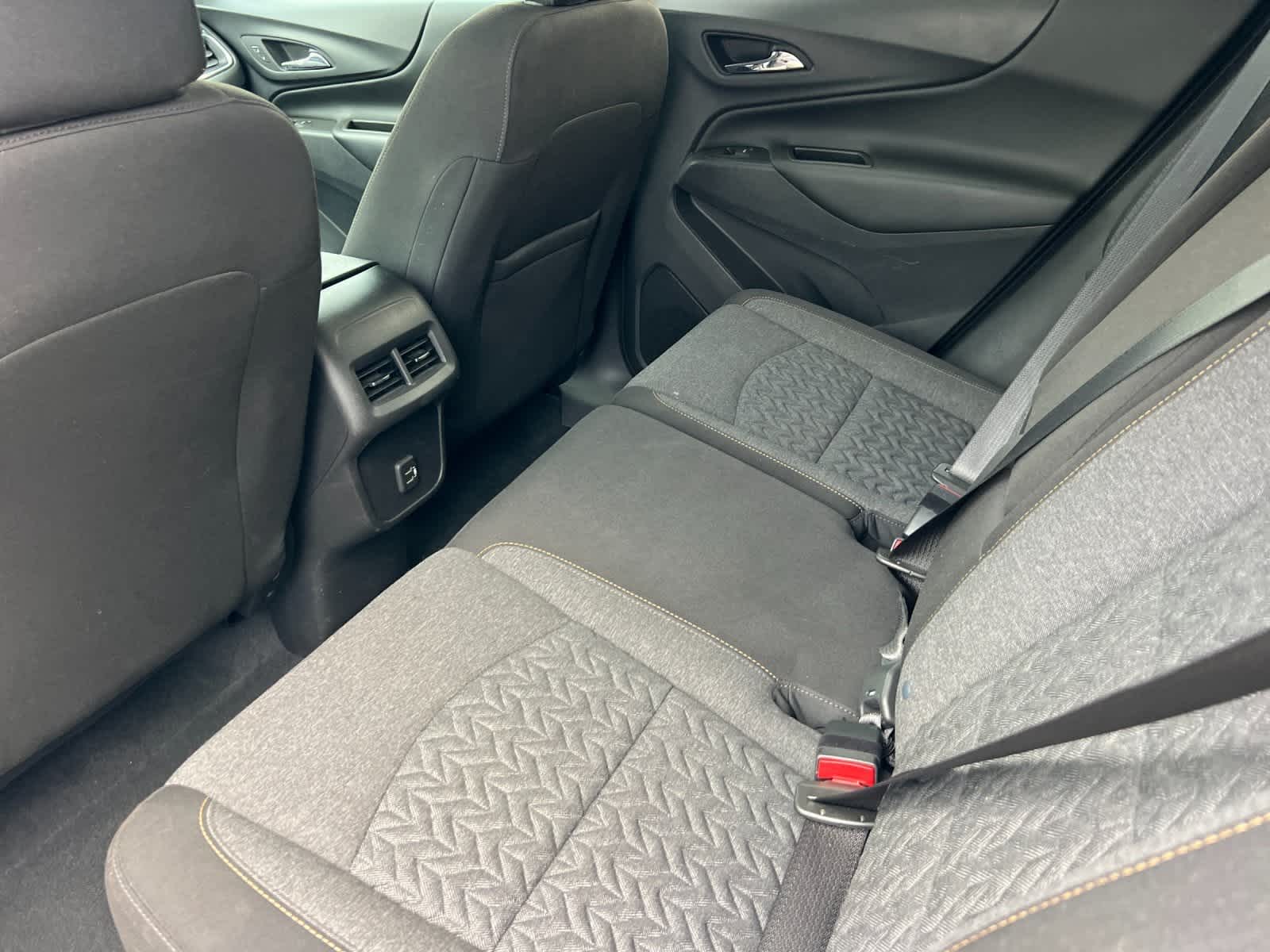 Thumbnail: 2022 Chevrolet Equinox - 4