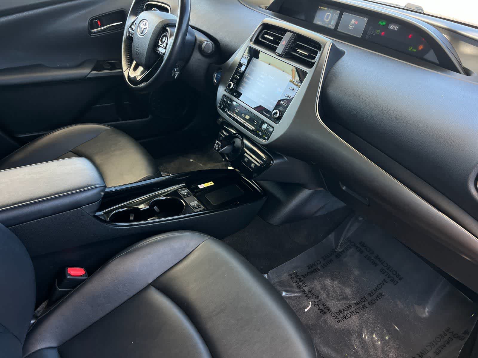Thumbnail: 2021 Toyota Prius - 16