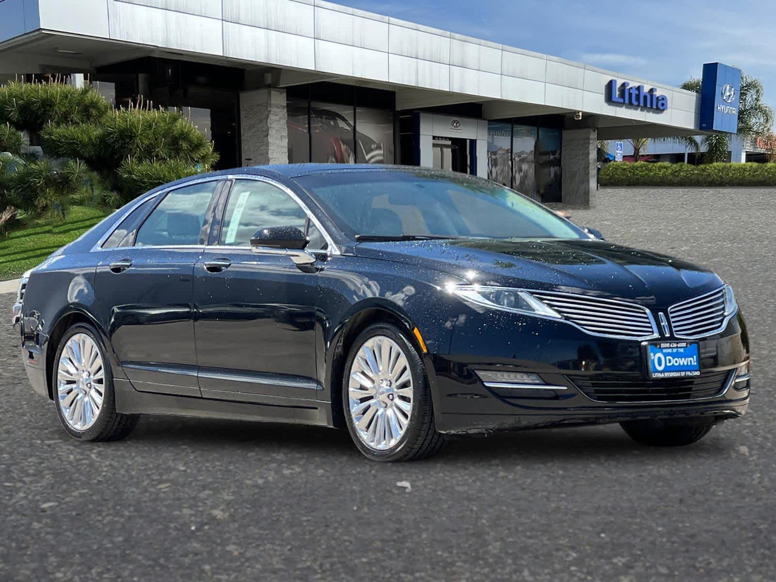 Thumbnail: 2016 Lincoln MKZ - 9