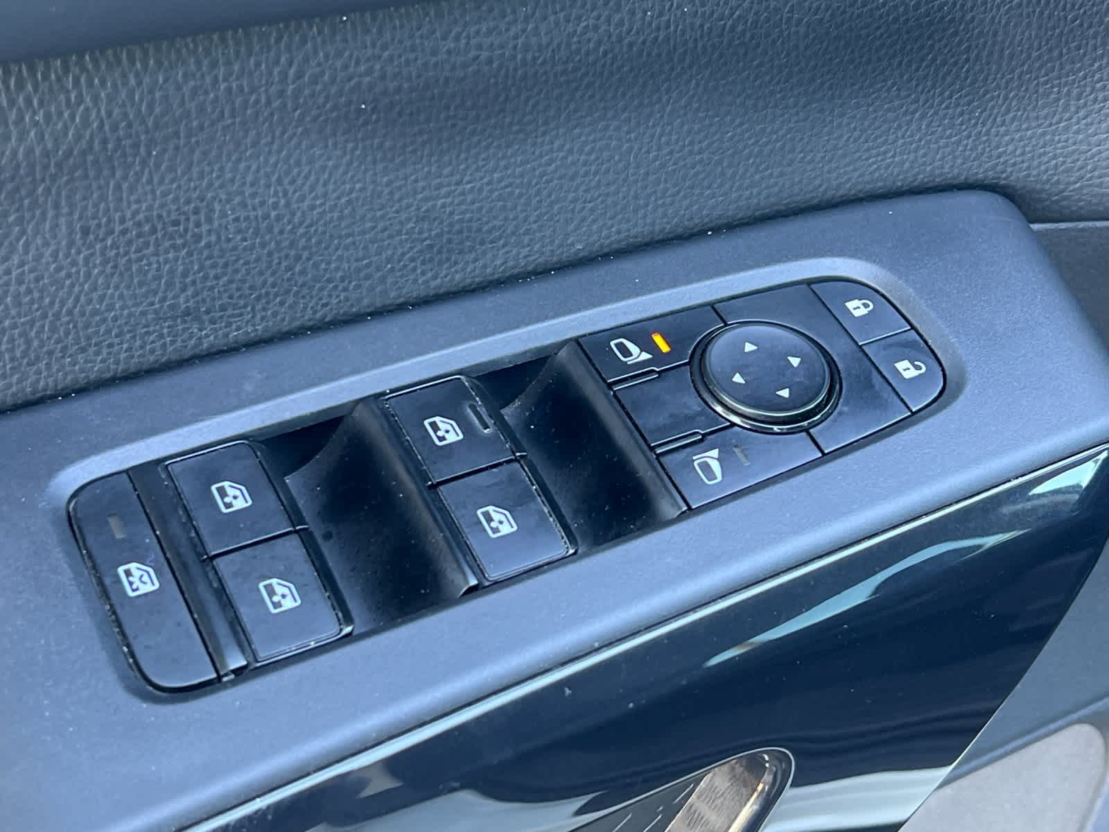 Thumbnail: 2023 Nissan Pathfinder - 13