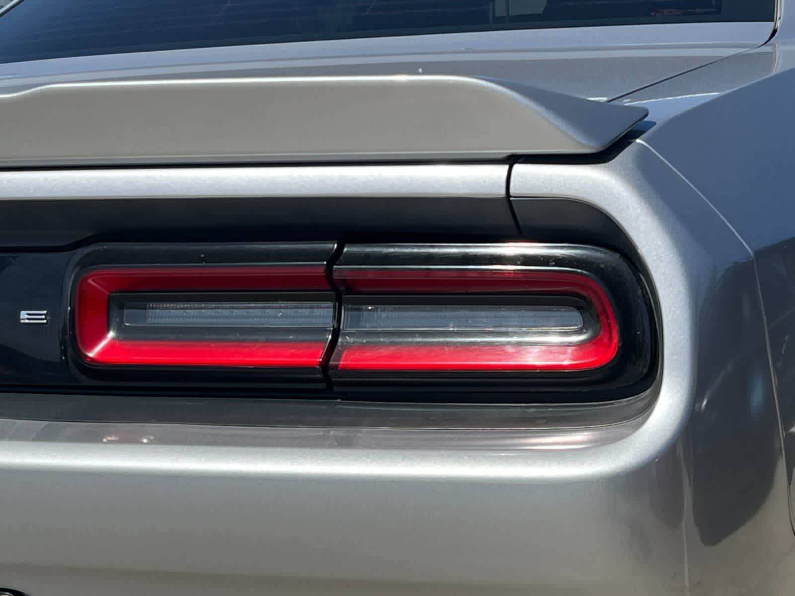 Thumbnail: 2016 Dodge Challenger - 27