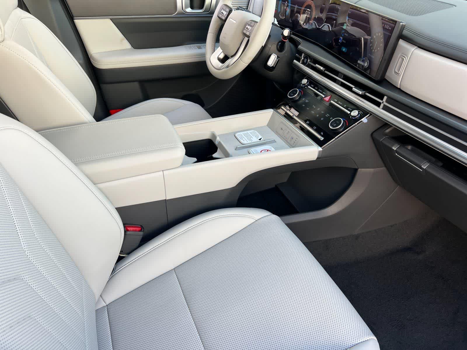 Thumbnail: 2026 Hyundai Santa Fe - 16