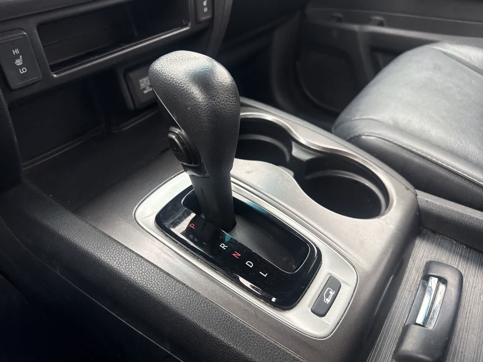 Thumbnail: 2017 Honda Pilot - 21