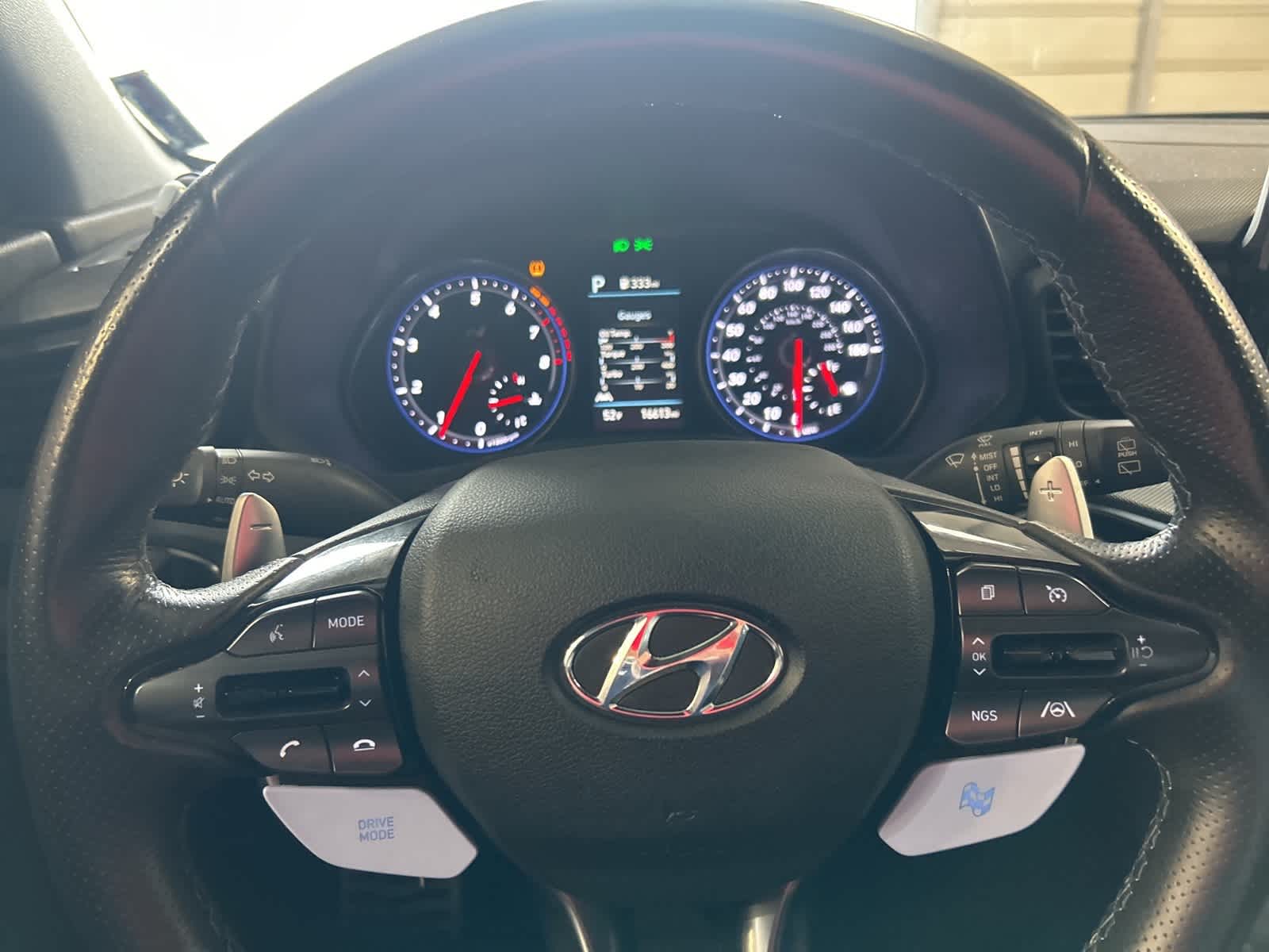 Thumbnail: 2022 Hyundai Veloster - 27