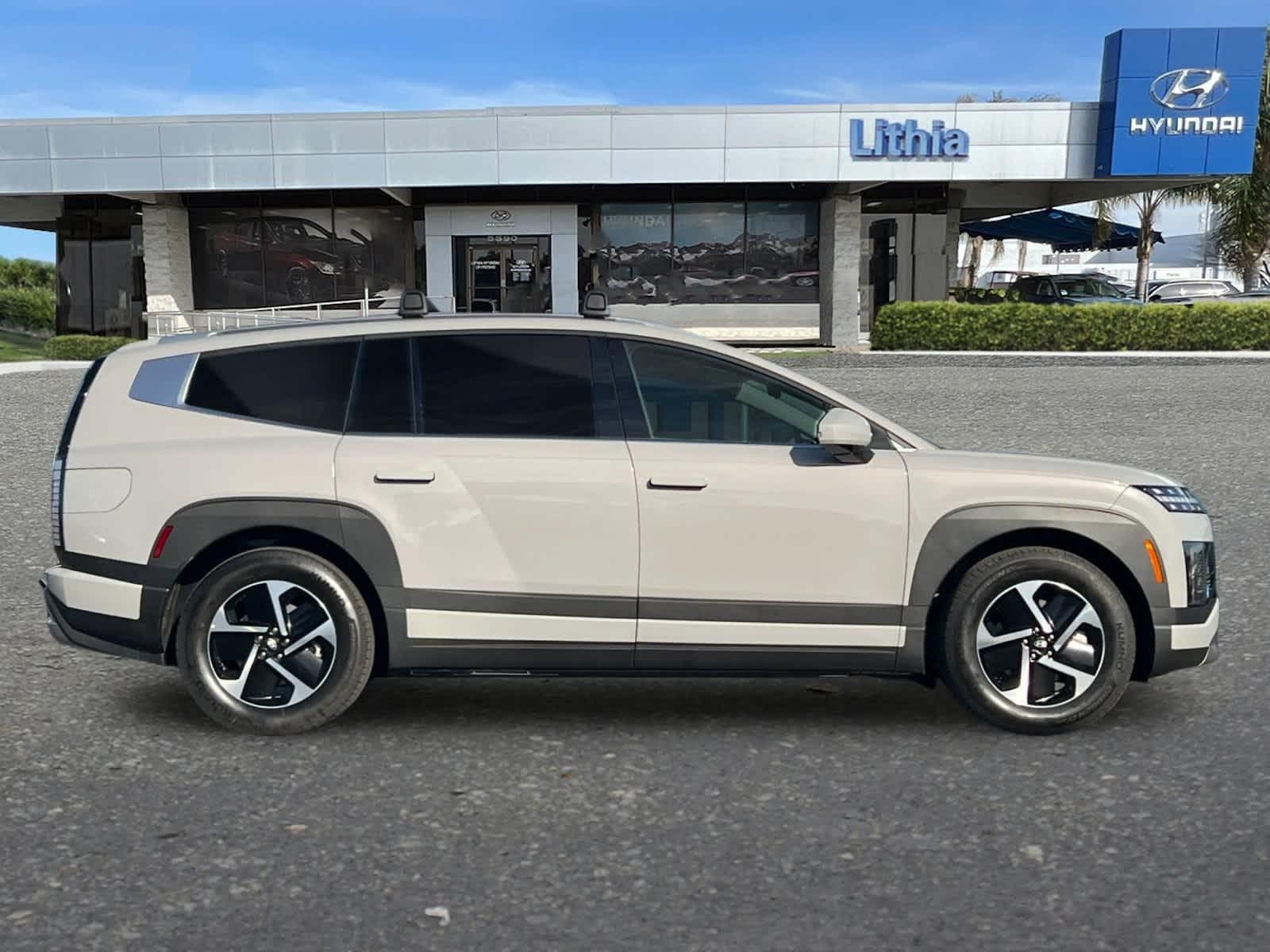 Thumbnail: 2026 Hyundai Ioniq - 8