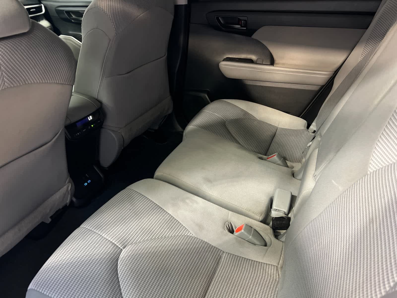 Thumbnail: 2022 Toyota Highlander - 4