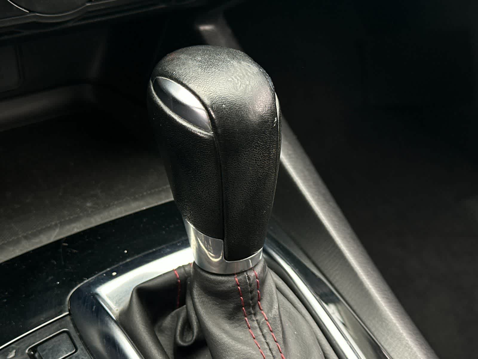 Thumbnail: 2015 Mazda Mazda3 - 23