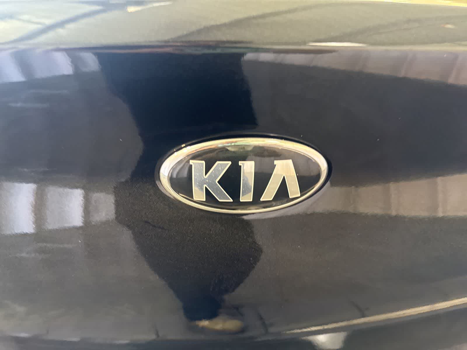 Thumbnail: 2018 Kia Rio - 12
