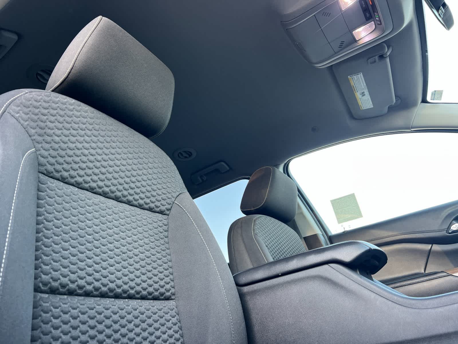 Thumbnail: 2019 GMC Acadia - 18