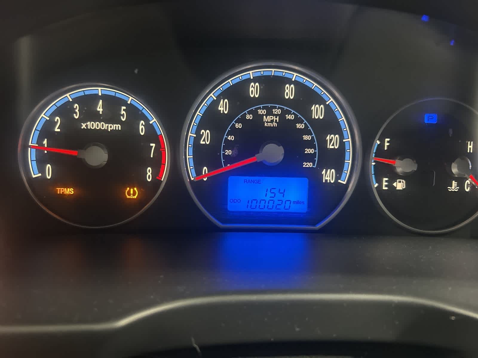 Thumbnail: 2009 Hyundai Santa Fe - 32