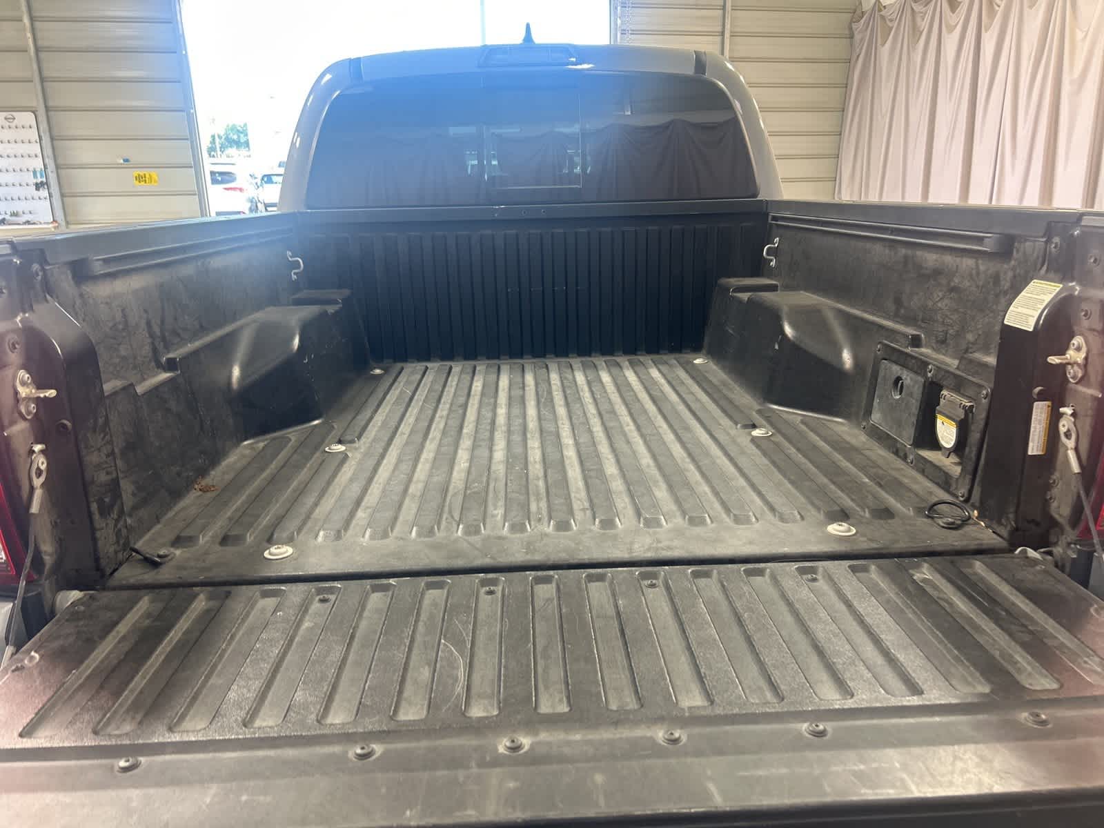 Thumbnail: 2019 Toyota Tacoma - 14