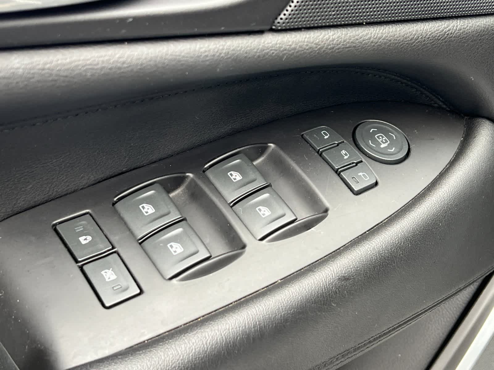 Thumbnail: 2020 Cadillac Escalade - 13