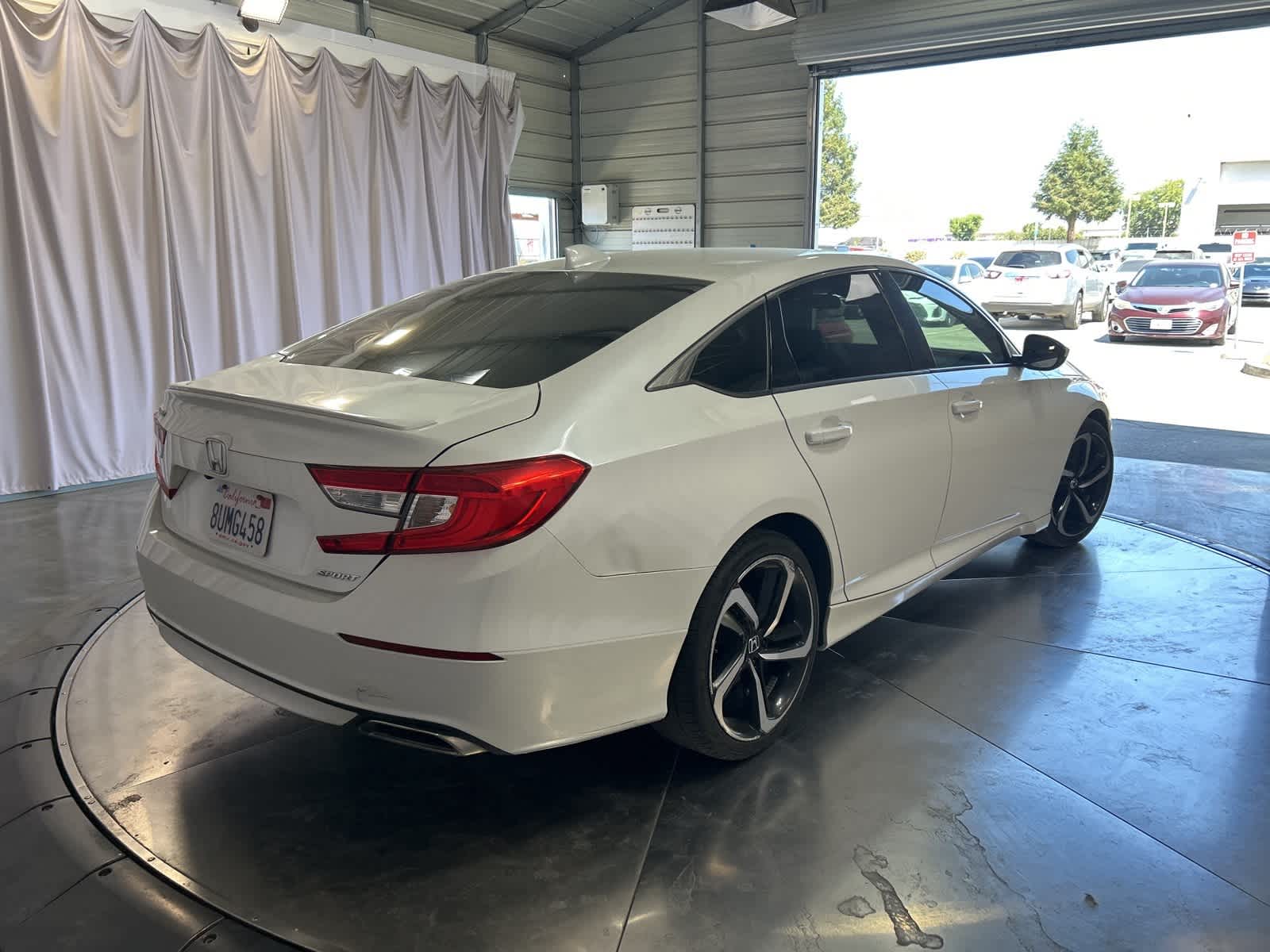 Thumbnail: 2020 Honda Accord - 8