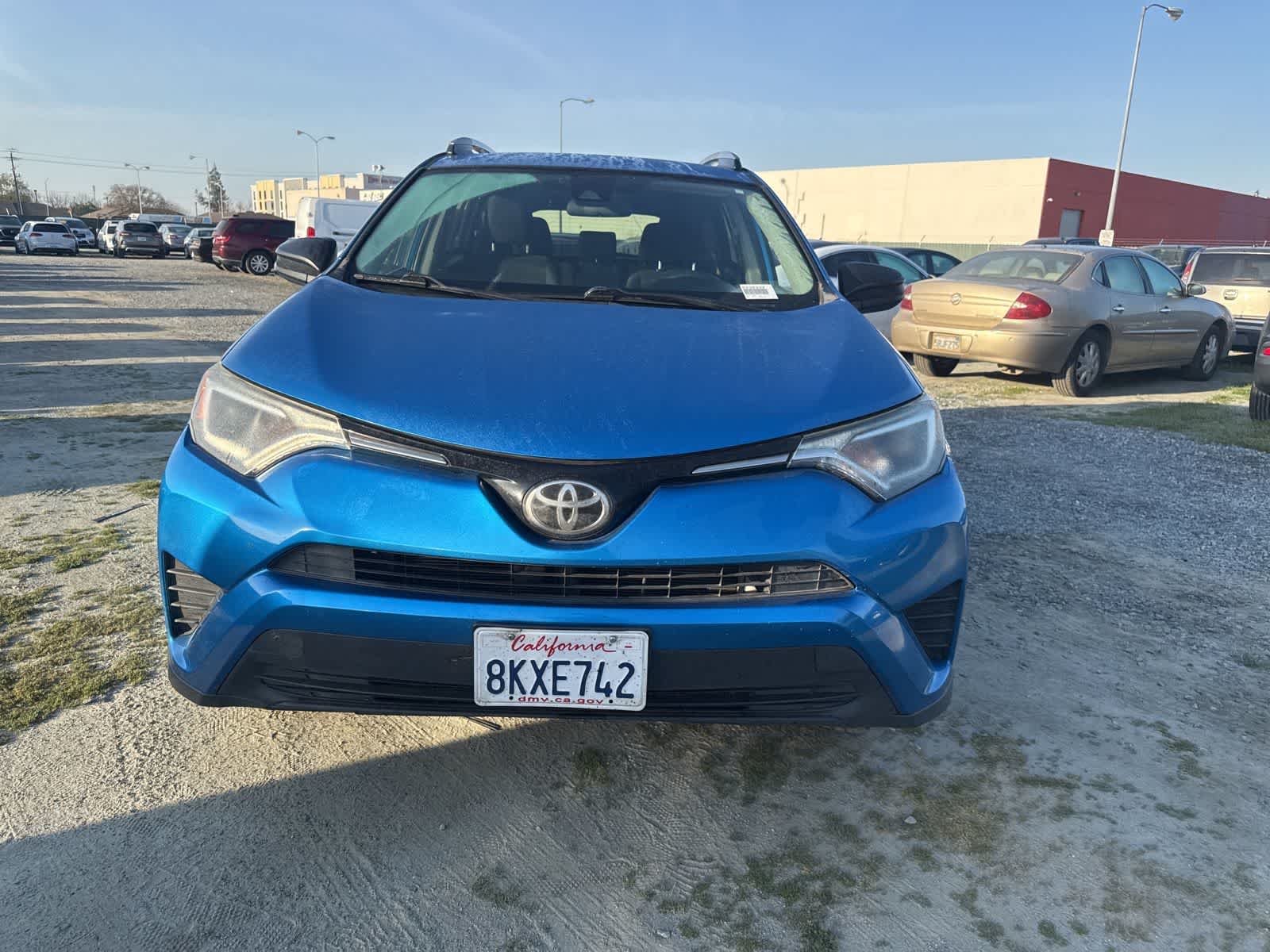 Thumbnail: 2017 Toyota RAV4 - 2