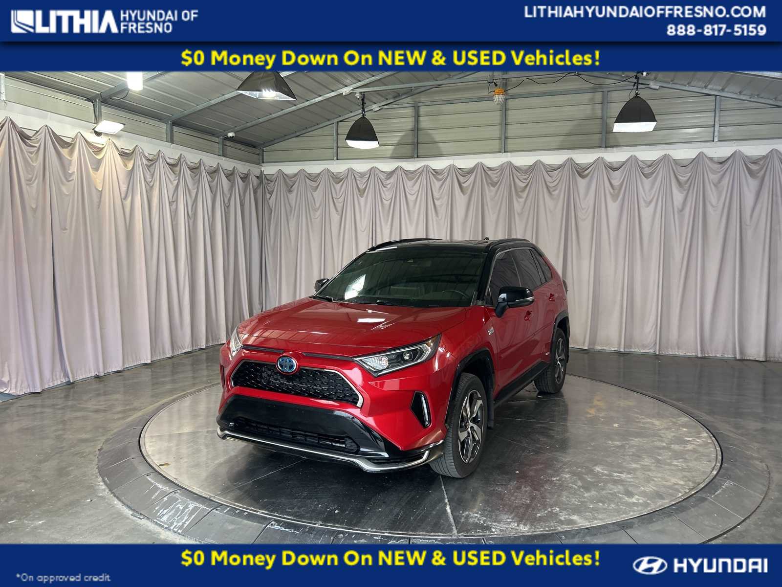 Thumbnail: 2021 Toyota RAV4 - 1