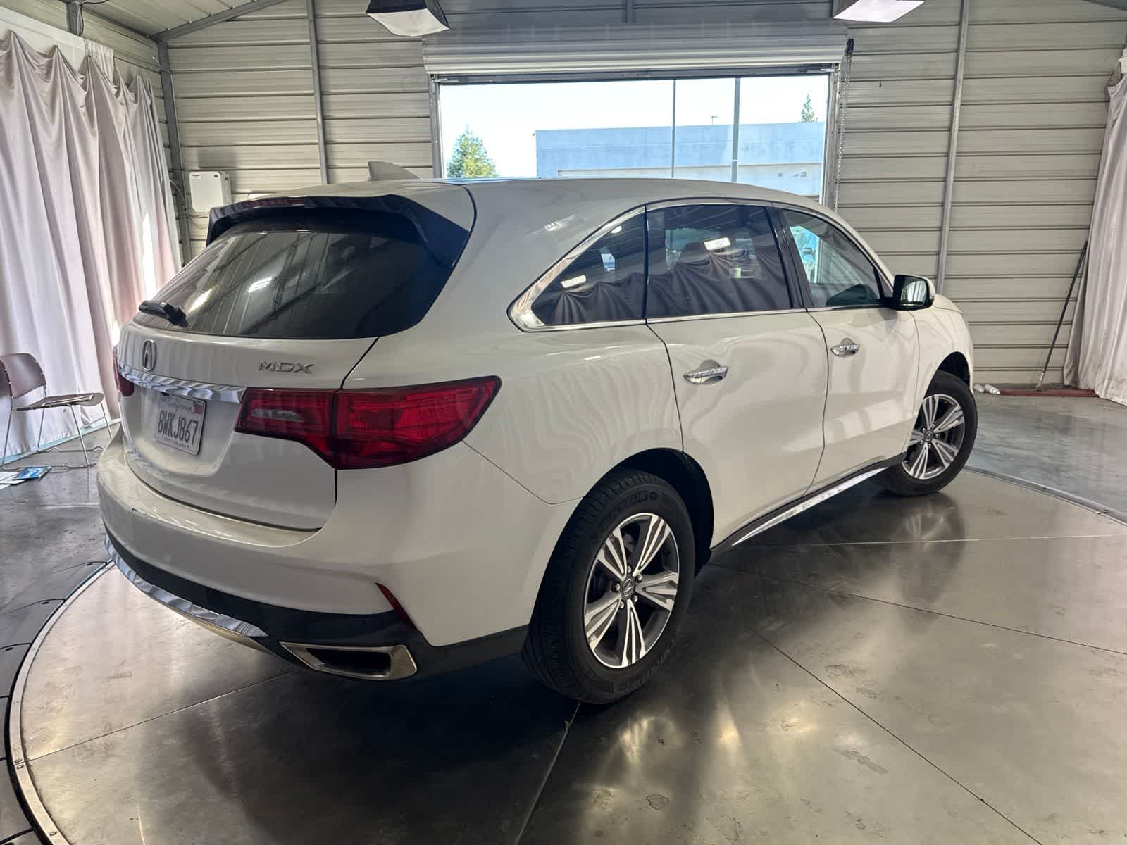 Thumbnail: 2020 Acura MDX - 4