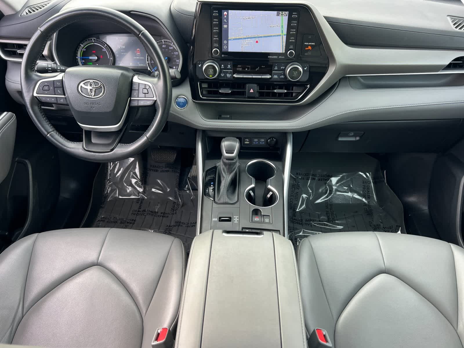 Thumbnail: 2022 Toyota Highlander - 3