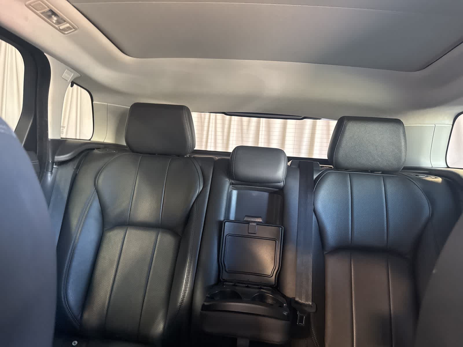 Thumbnail: 2019 Land Rover Range Rover Evoque - 19