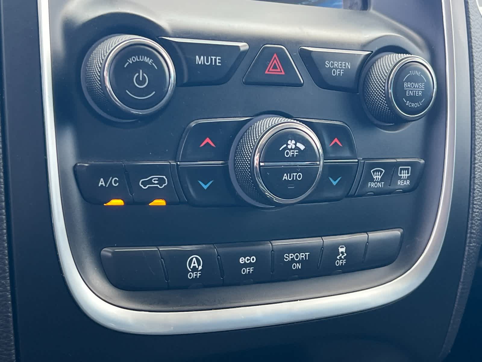 Thumbnail: 2020 Dodge Durango - 20