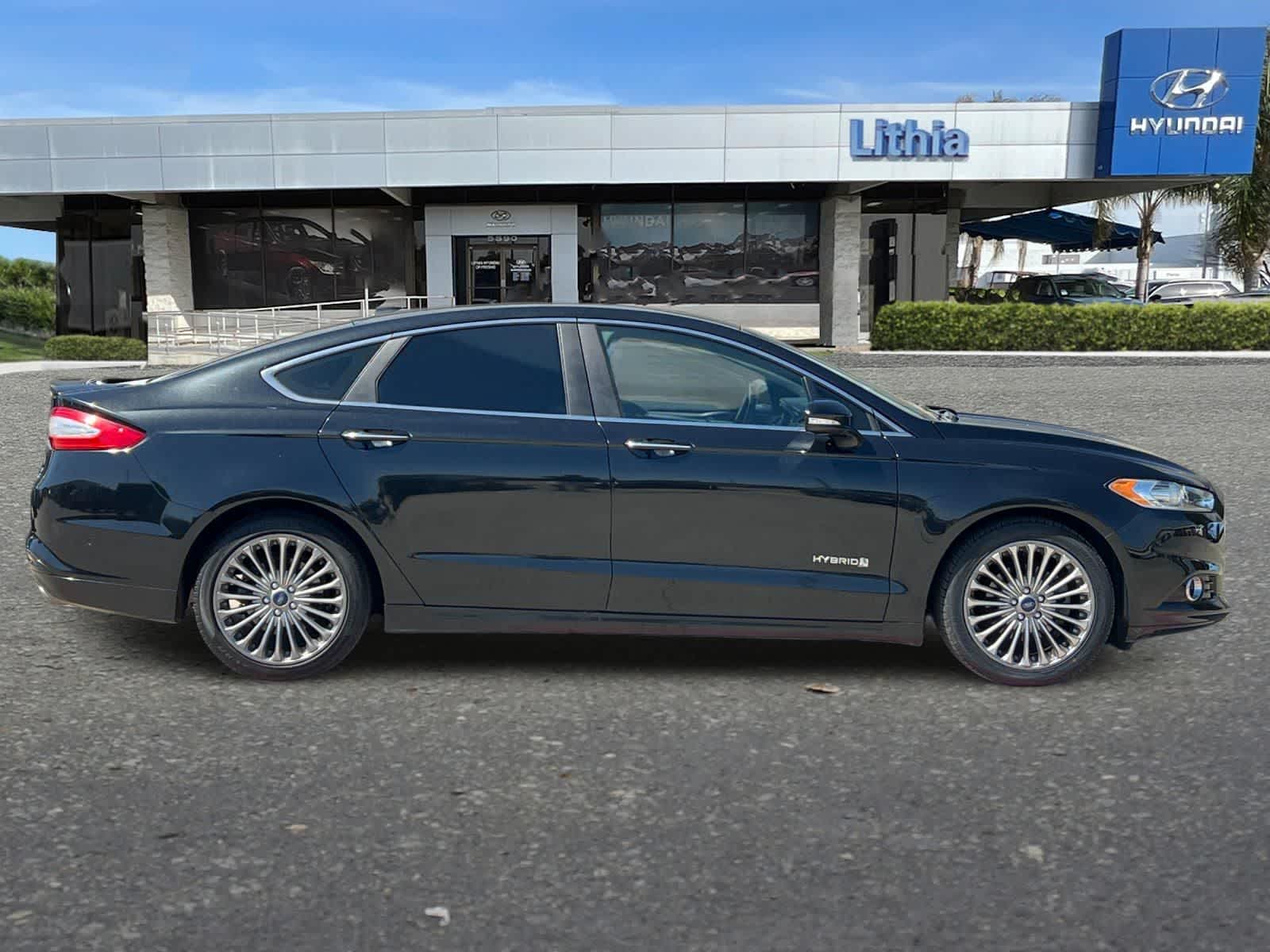 Thumbnail: 2013 Ford Fusion - 9
