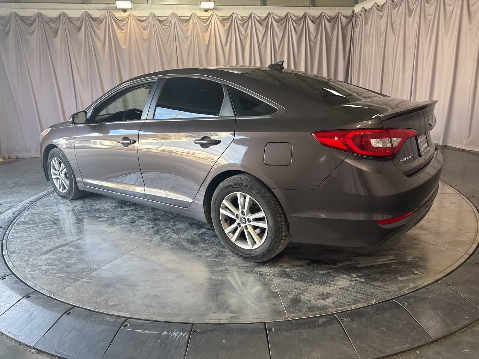 Thumbnail: 2017 Hyundai Sonata - 7