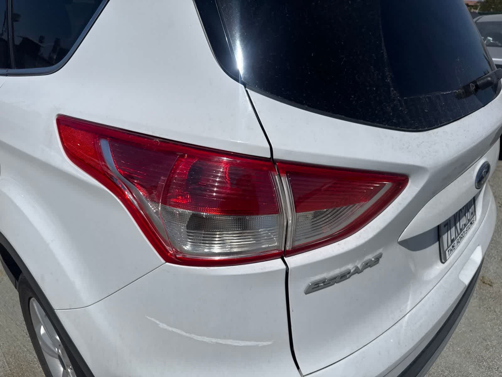 Thumbnail: 2015 Ford Escape - 8
