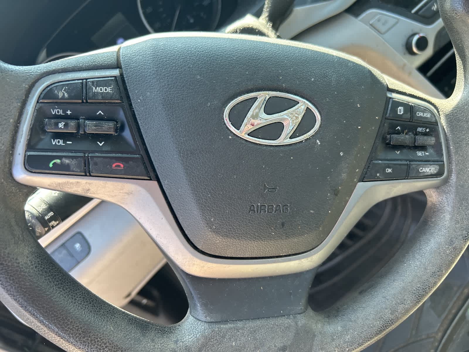 Thumbnail: 2018 Hyundai Elantra - 19