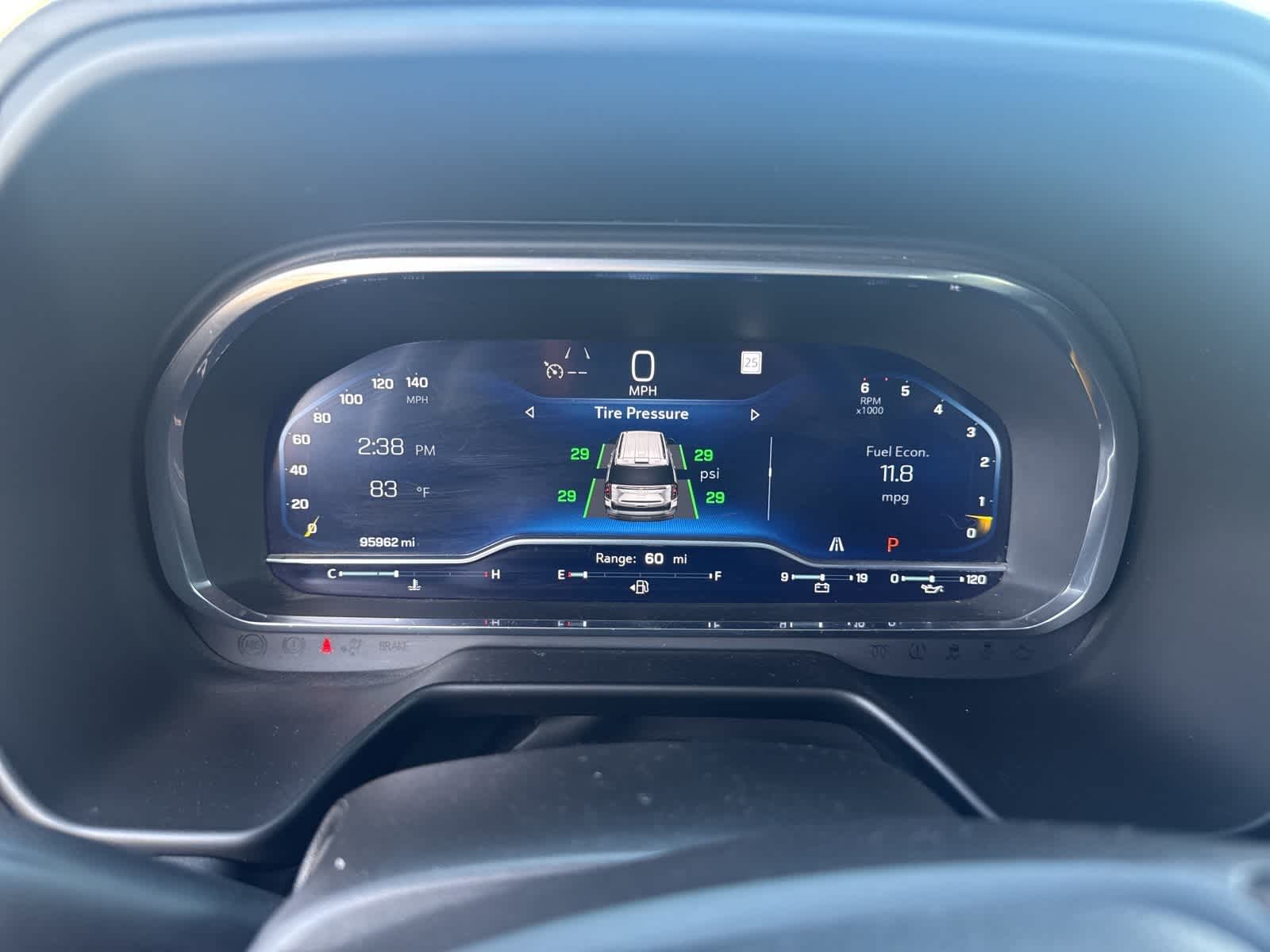 Thumbnail: 2022 Chevrolet Suburban - 21