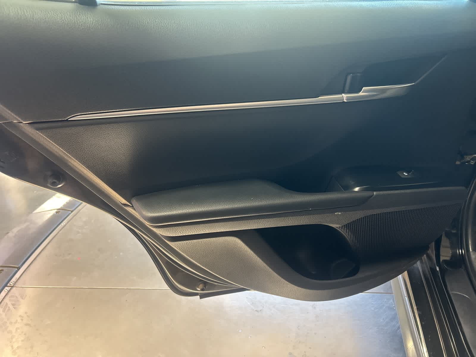 Thumbnail: 2020 Toyota Camry - 17