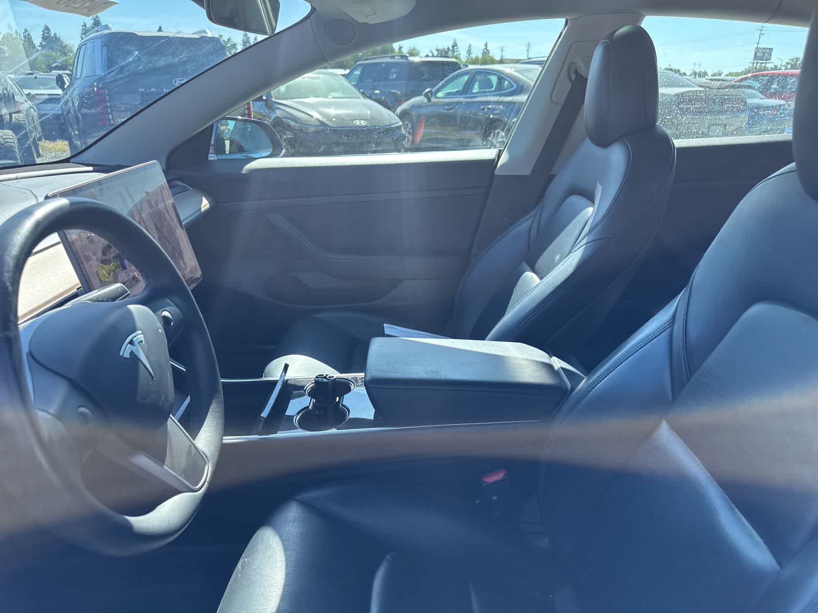 Thumbnail: 2020 Tesla Model 3 - 18
