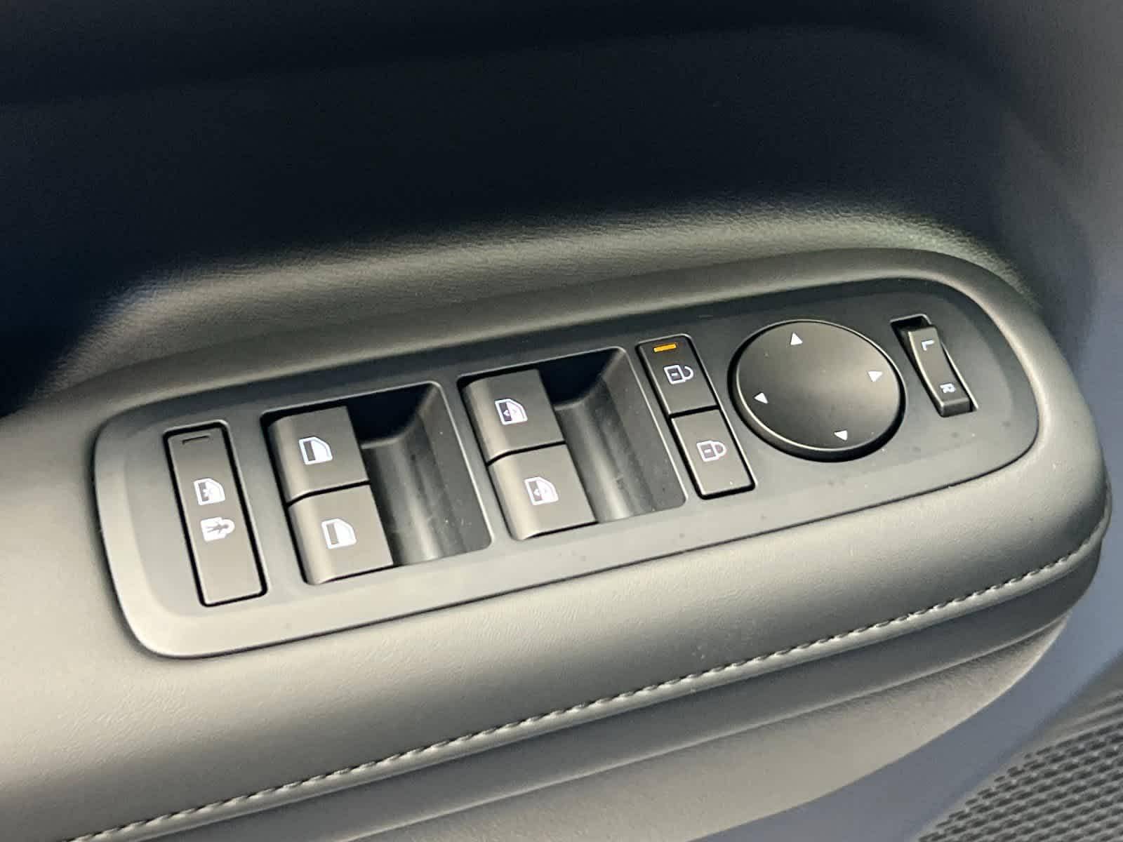 Thumbnail: 2025 Hyundai Santa Fe - 13