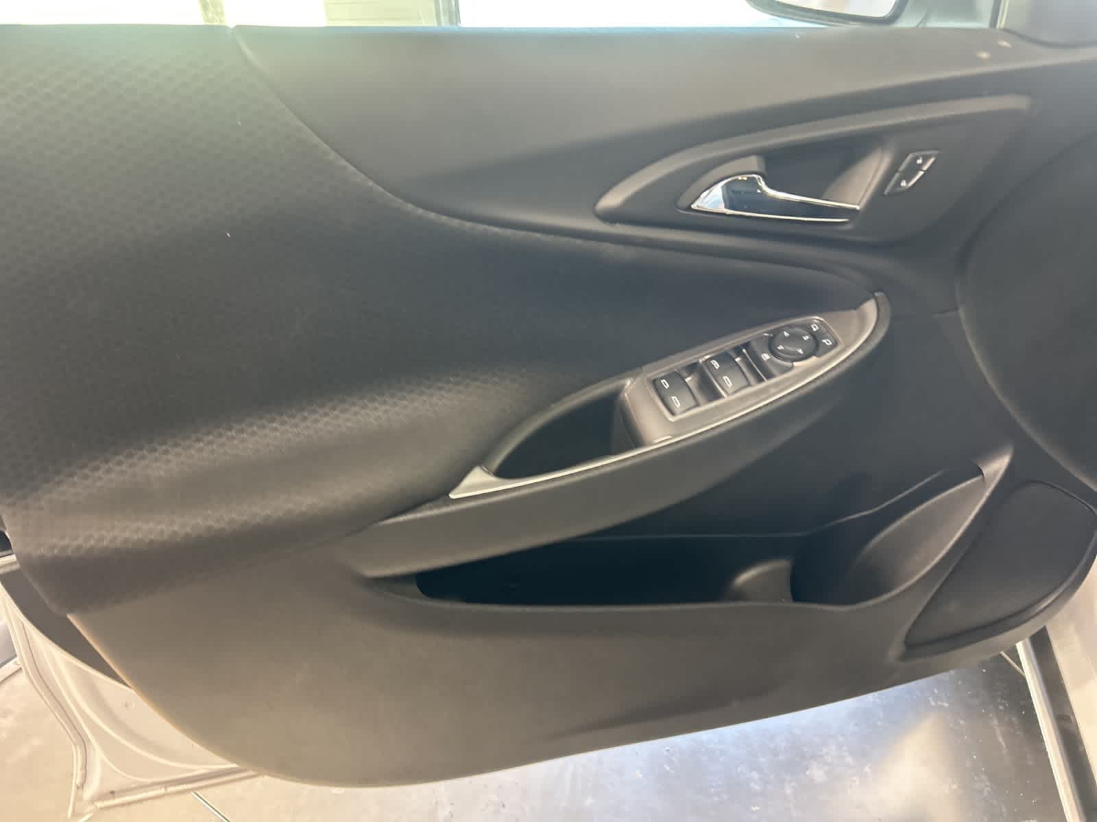 Thumbnail: 2025 Chevrolet Malibu - 24