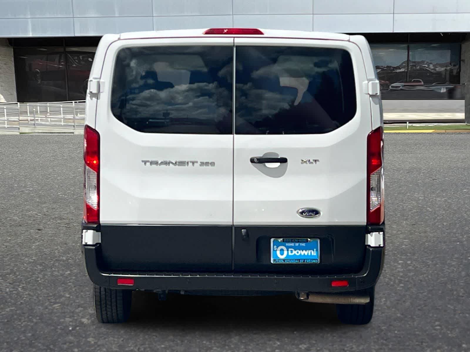Thumbnail: 2022 Ford Econoline - 8