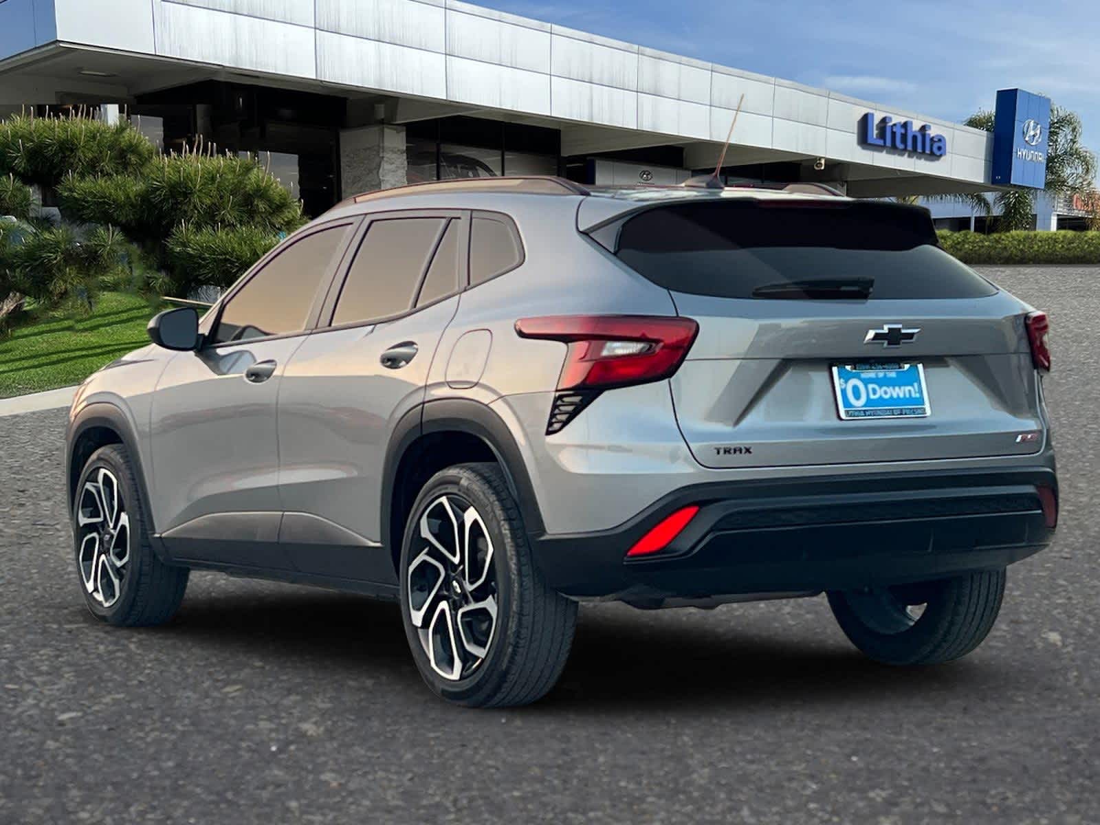 Thumbnail: 2024 Chevrolet Trax - 6