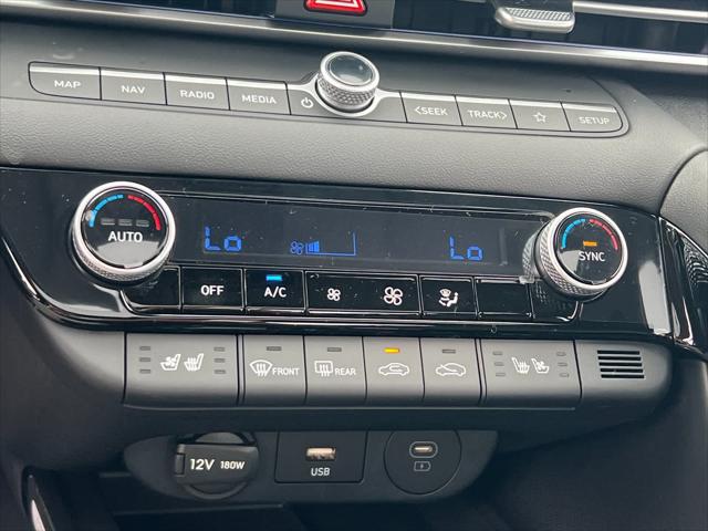 2025 Hyundai Elantra Limited Edition 20