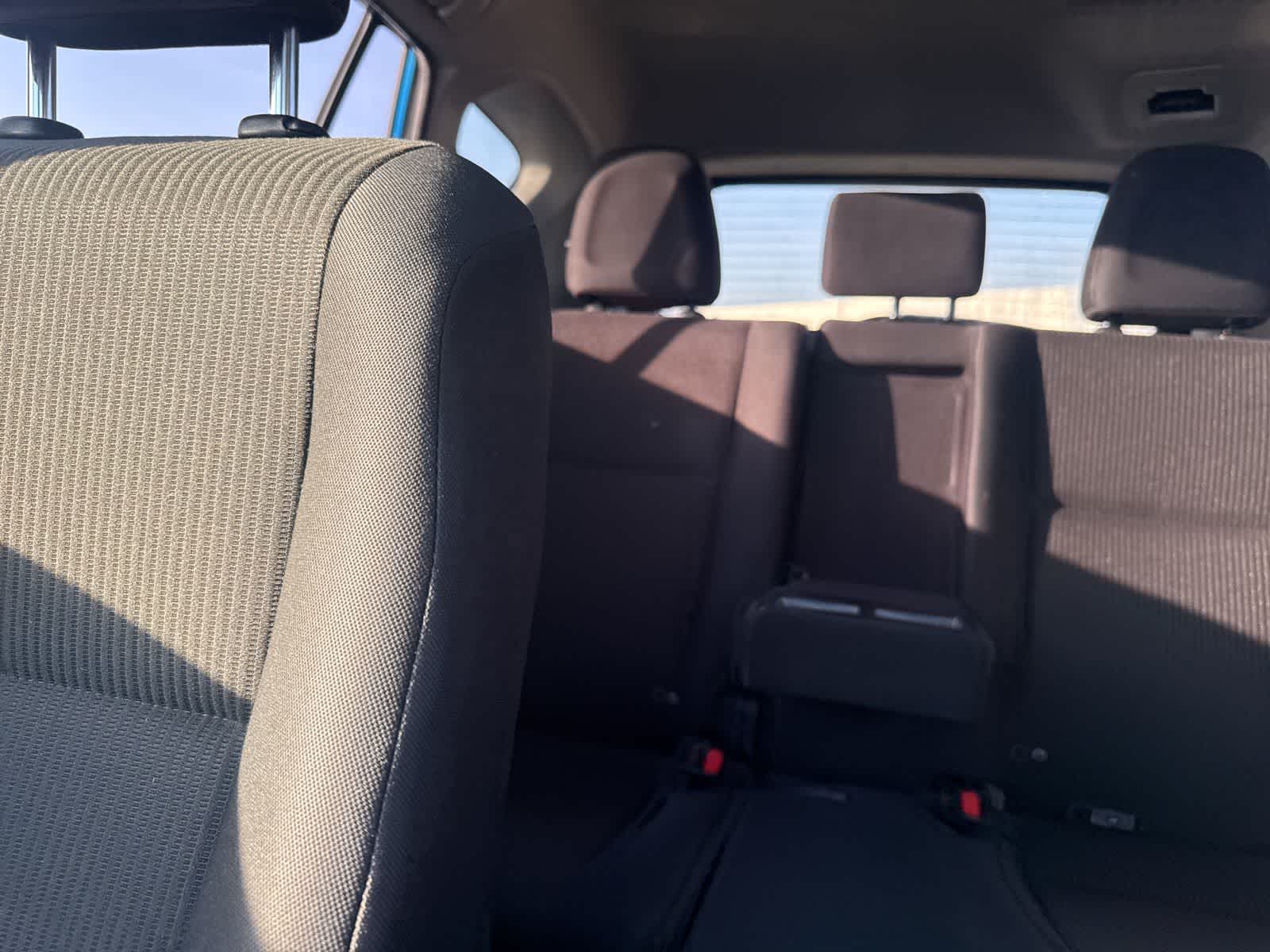 Thumbnail: 2017 Toyota RAV4 - 22