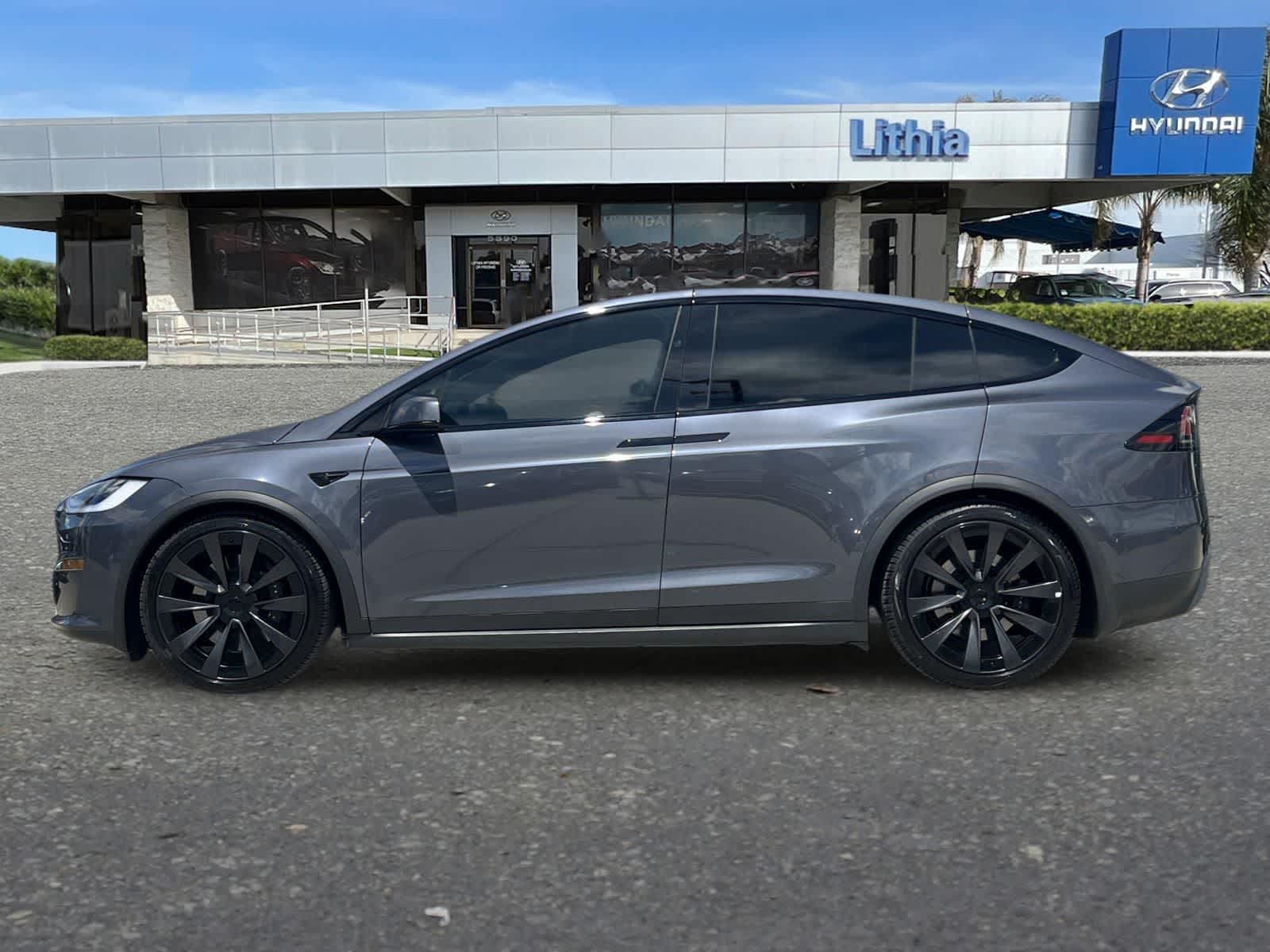 2023 Tesla Model X Base photo 5