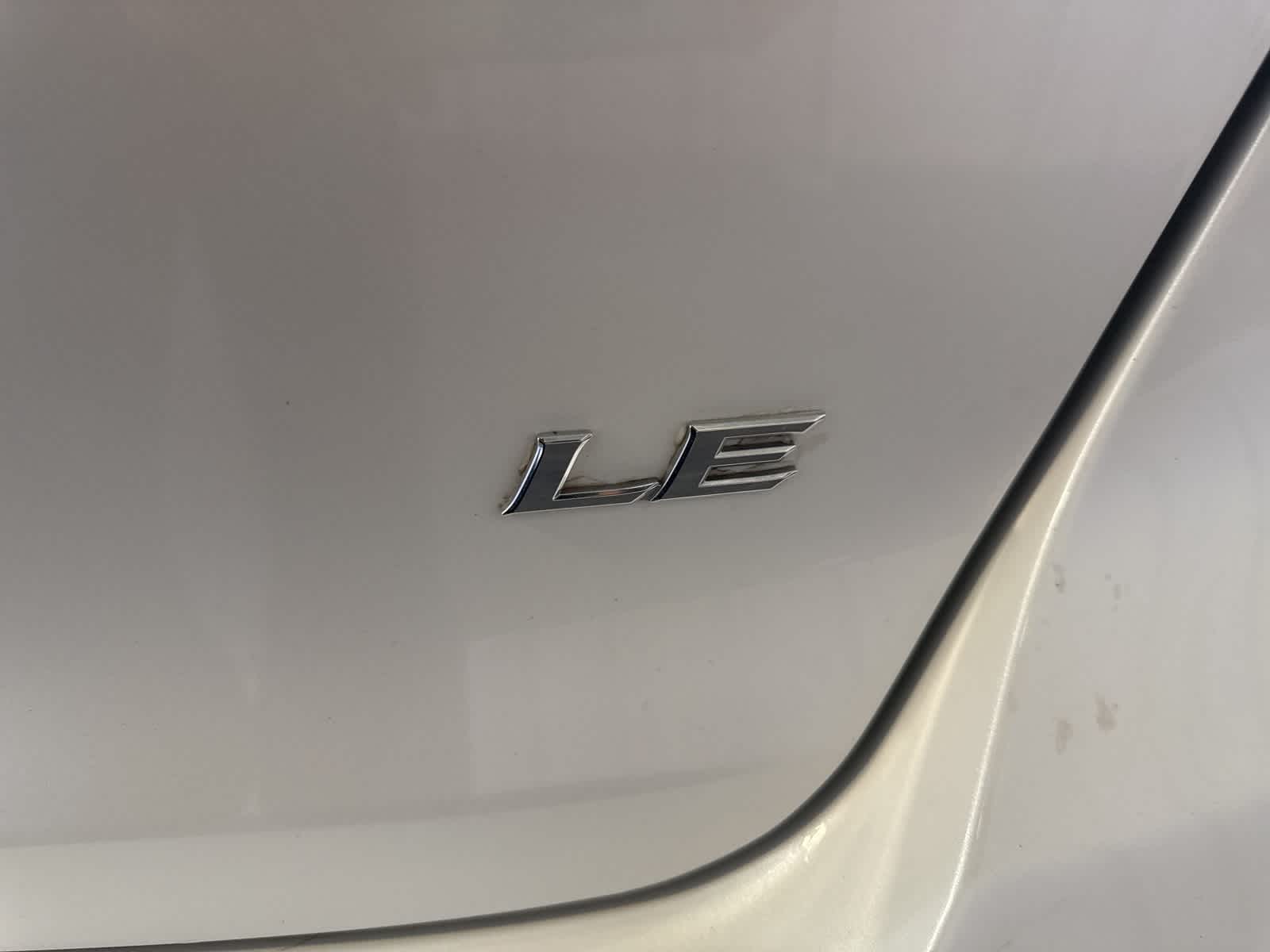 Thumbnail: 2013 Toyota Venza - 14