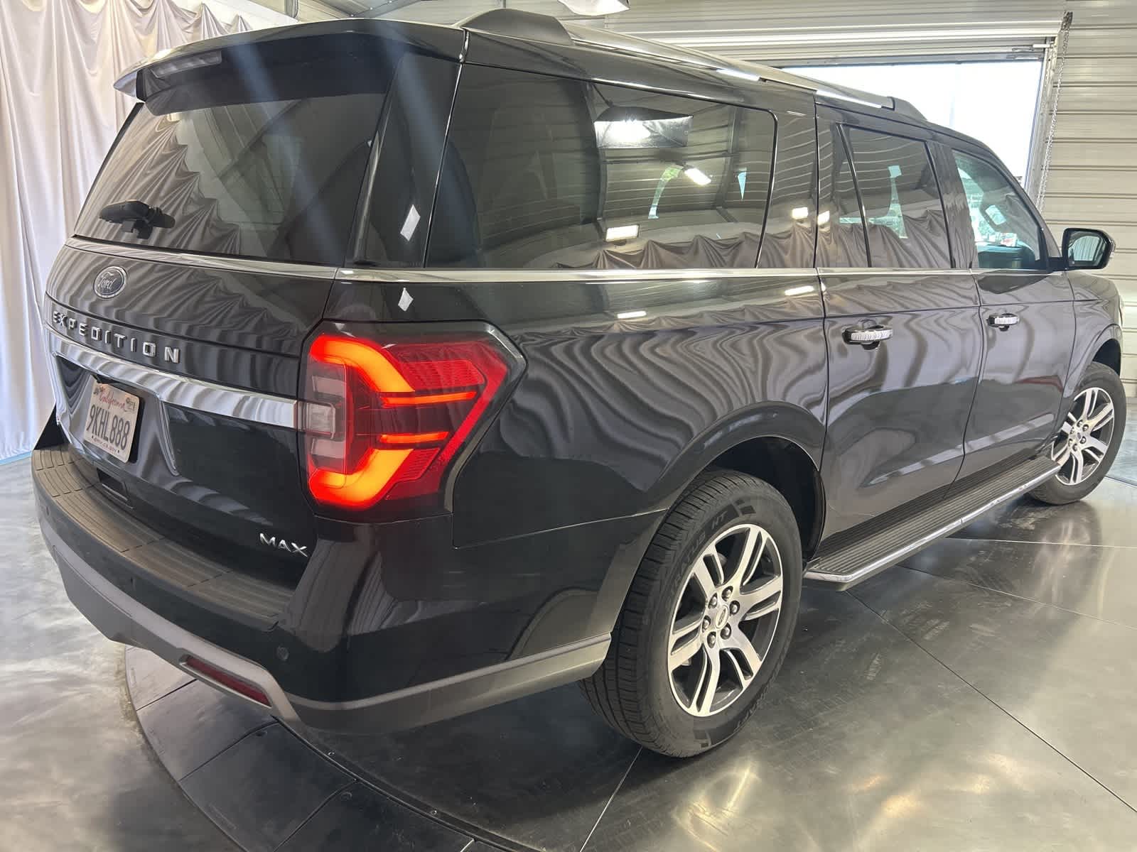 2023 Ford Expedition MAX Limited 8