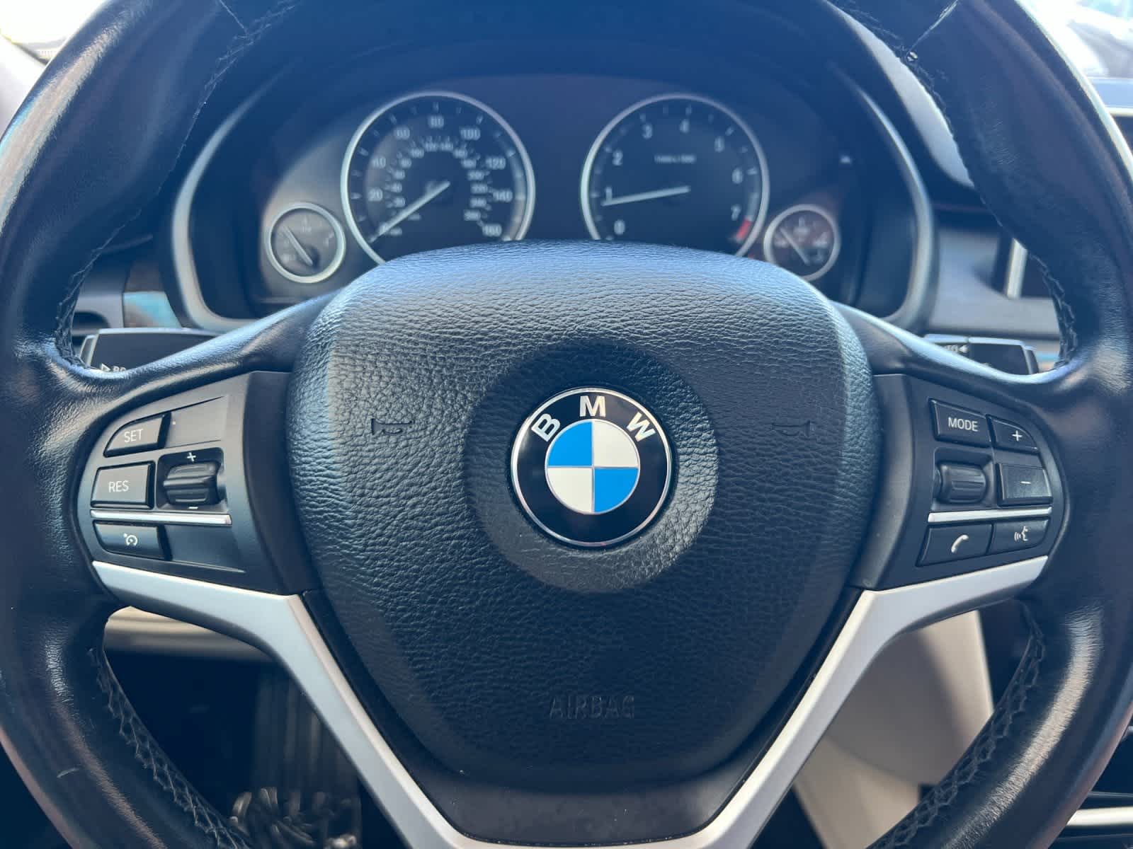 Thumbnail: 2015 BMW X5 - 24