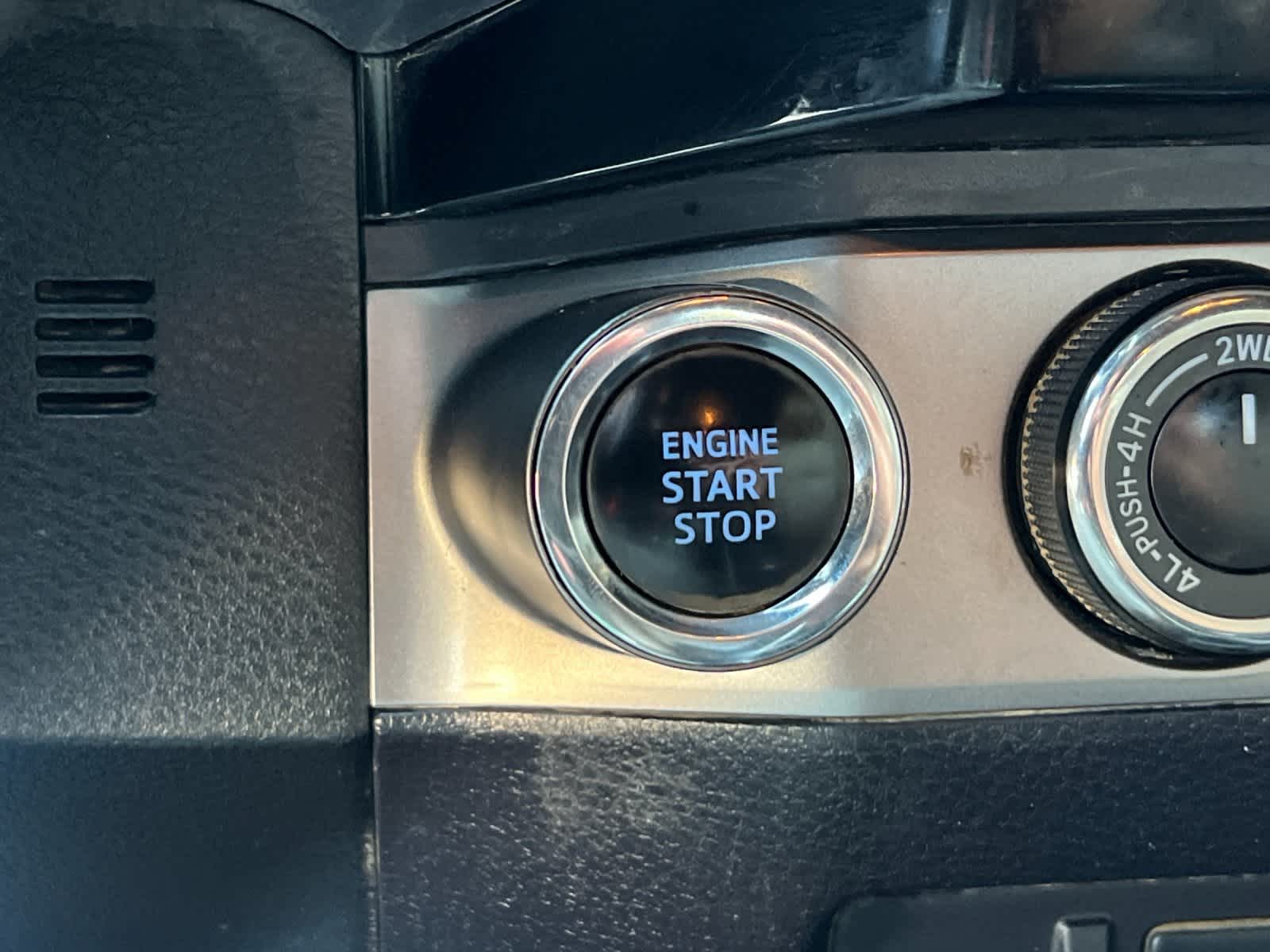 Thumbnail: 2017 Toyota Tacoma - 22