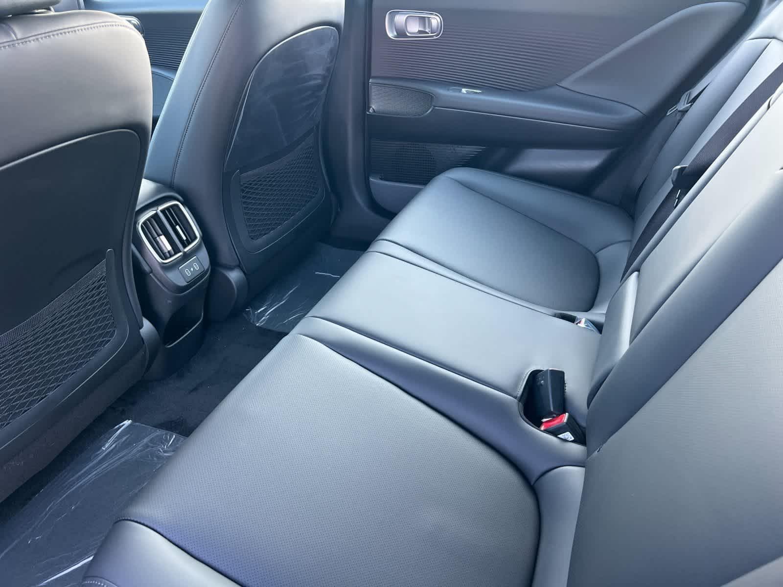 Thumbnail: 2025 Hyundai Ioniq 6 - 4