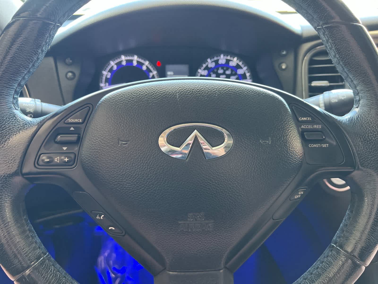 Thumbnail: 2016 INFINITI QX50 - 23
