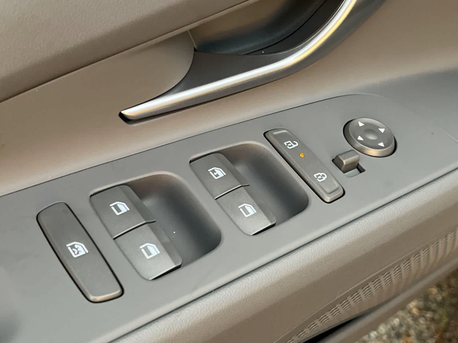 Thumbnail: 2026 Hyundai Elantra - 14