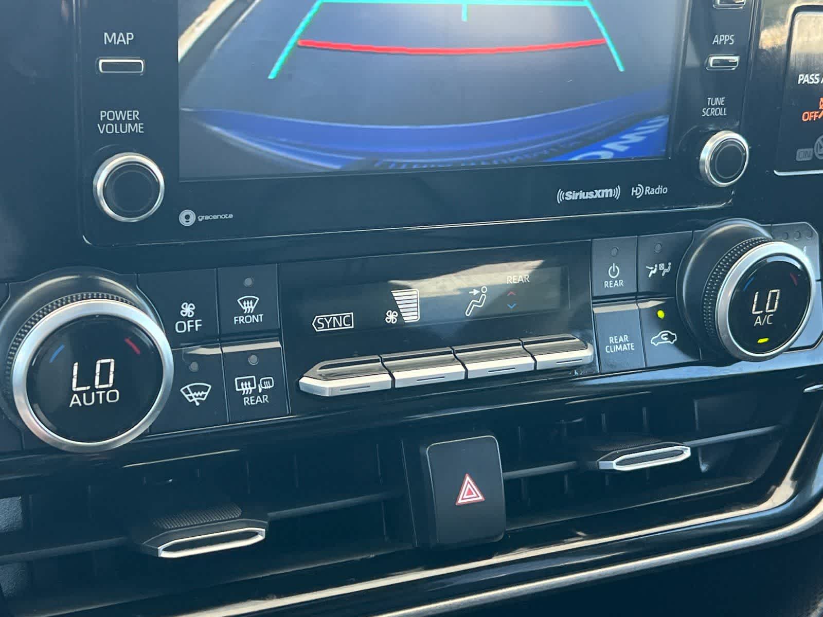 Thumbnail: 2020 Toyota Highlander - 22